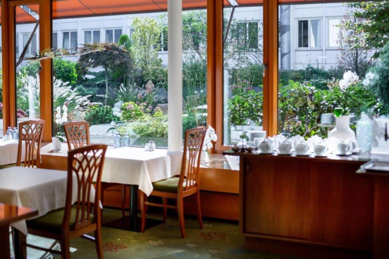 Hotel Kronenhotel 4*