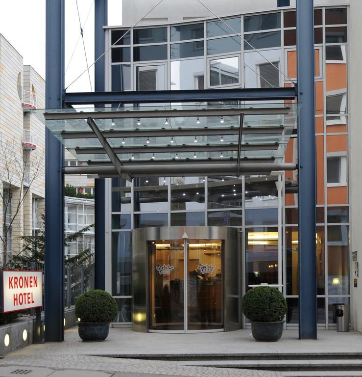 Kronenhotel Hotel 4*
